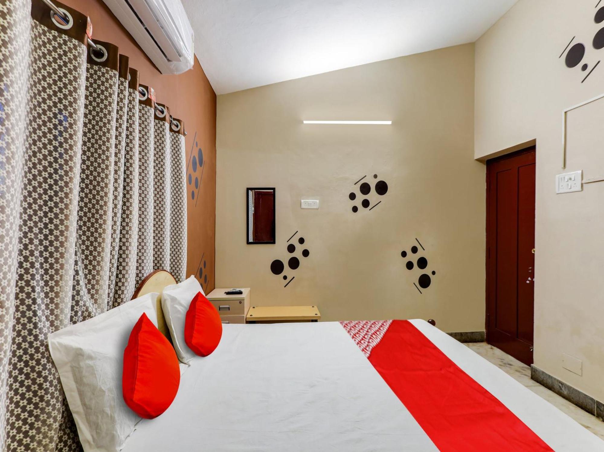 Super Hotel O Vsv Guest House Maduravoyal チェンナイ エクステリア 写真